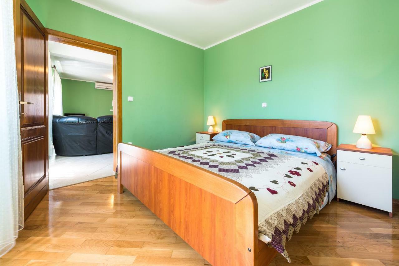 Apartments Villa Kulish 챠브타트 외부 사진
