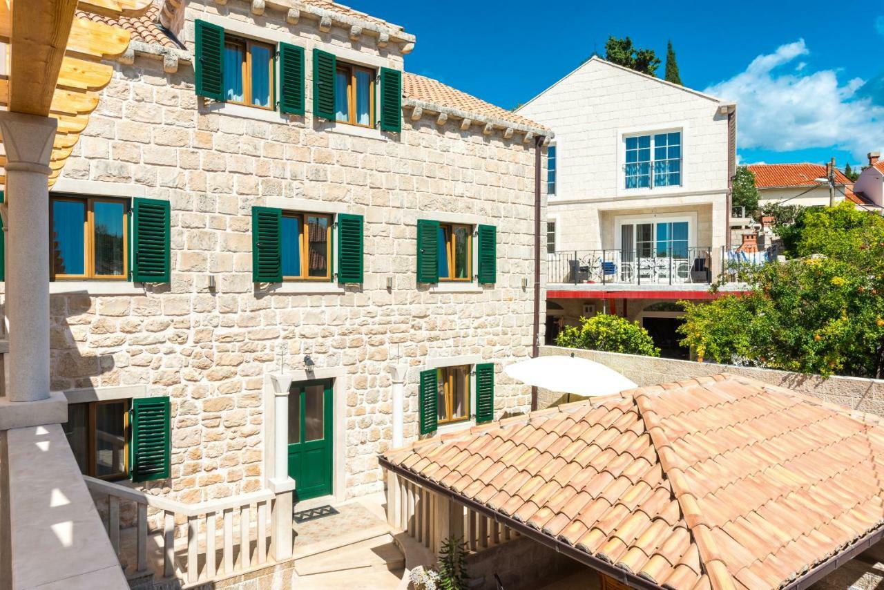 Apartments Villa Kulish 챠브타트 외부 사진
